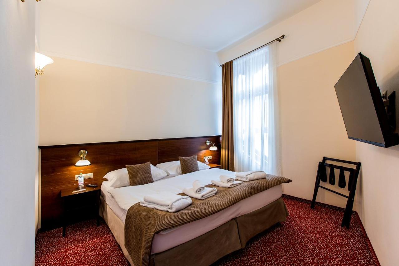 Hotel Bankov Кошице Стая снимка