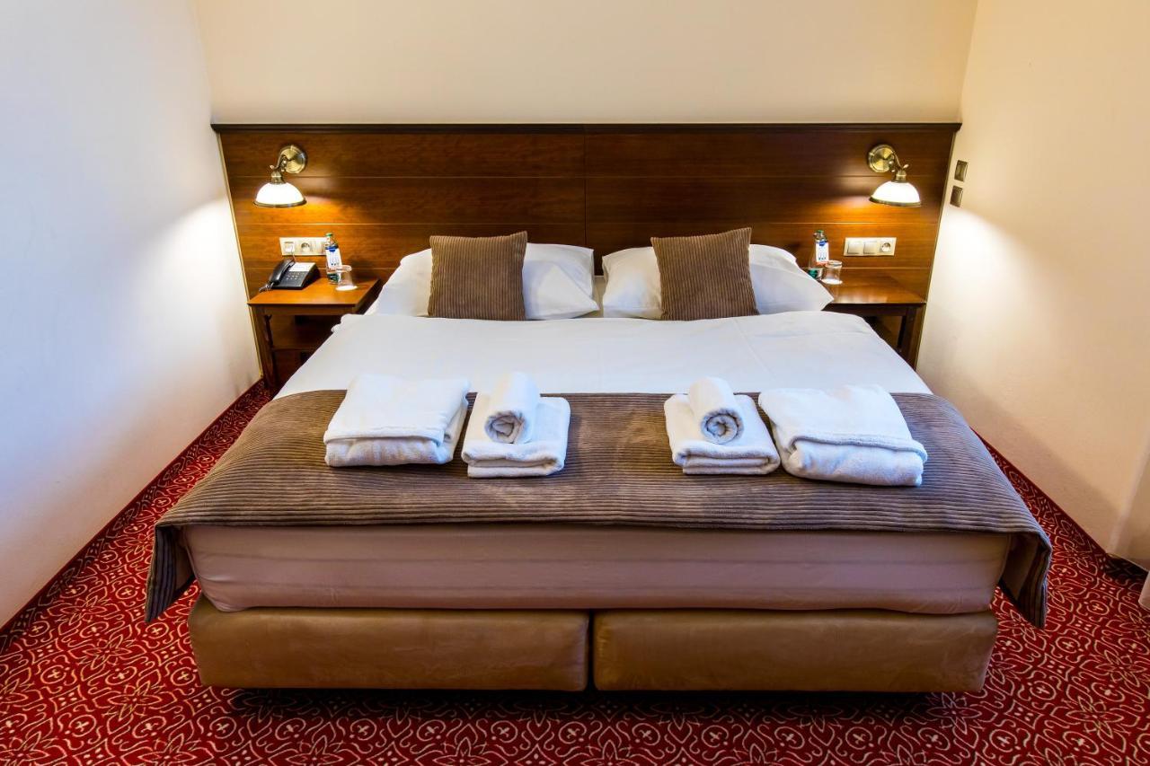 Hotel Bankov Кошице Екстериор снимка