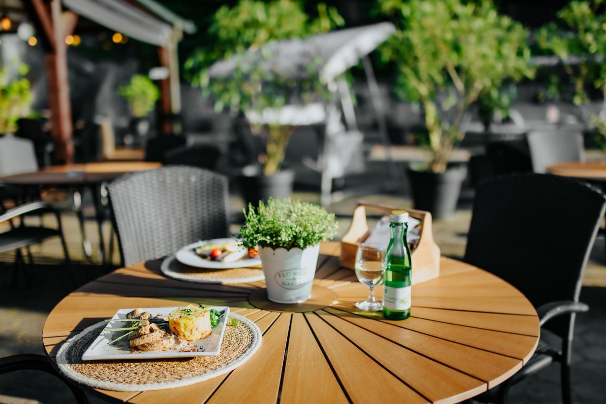 Hotel Bankov Кошице Екстериор снимка