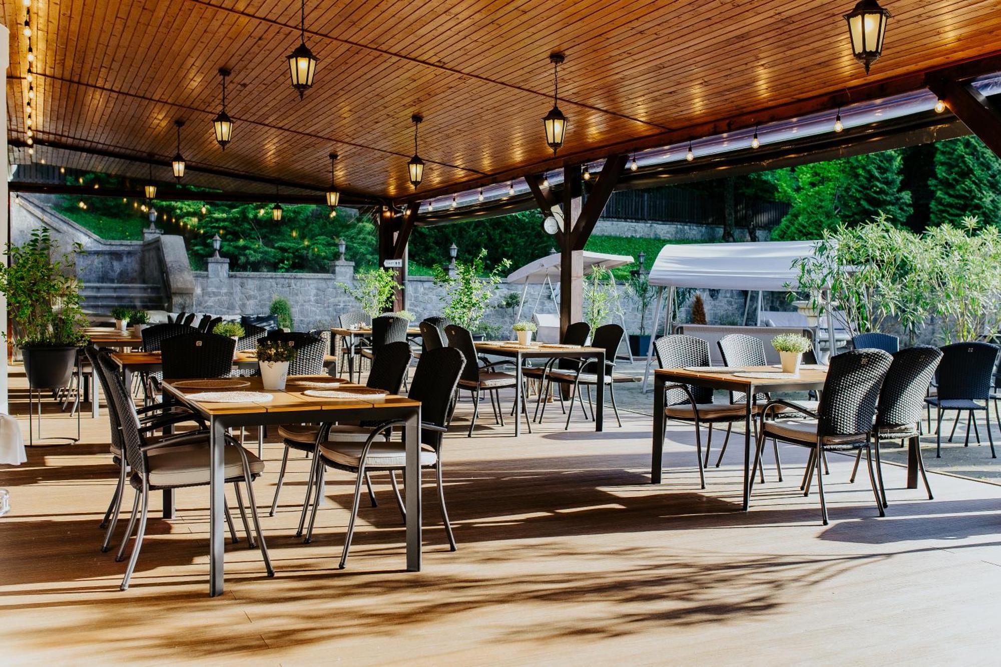 Hotel Bankov Кошице Екстериор снимка