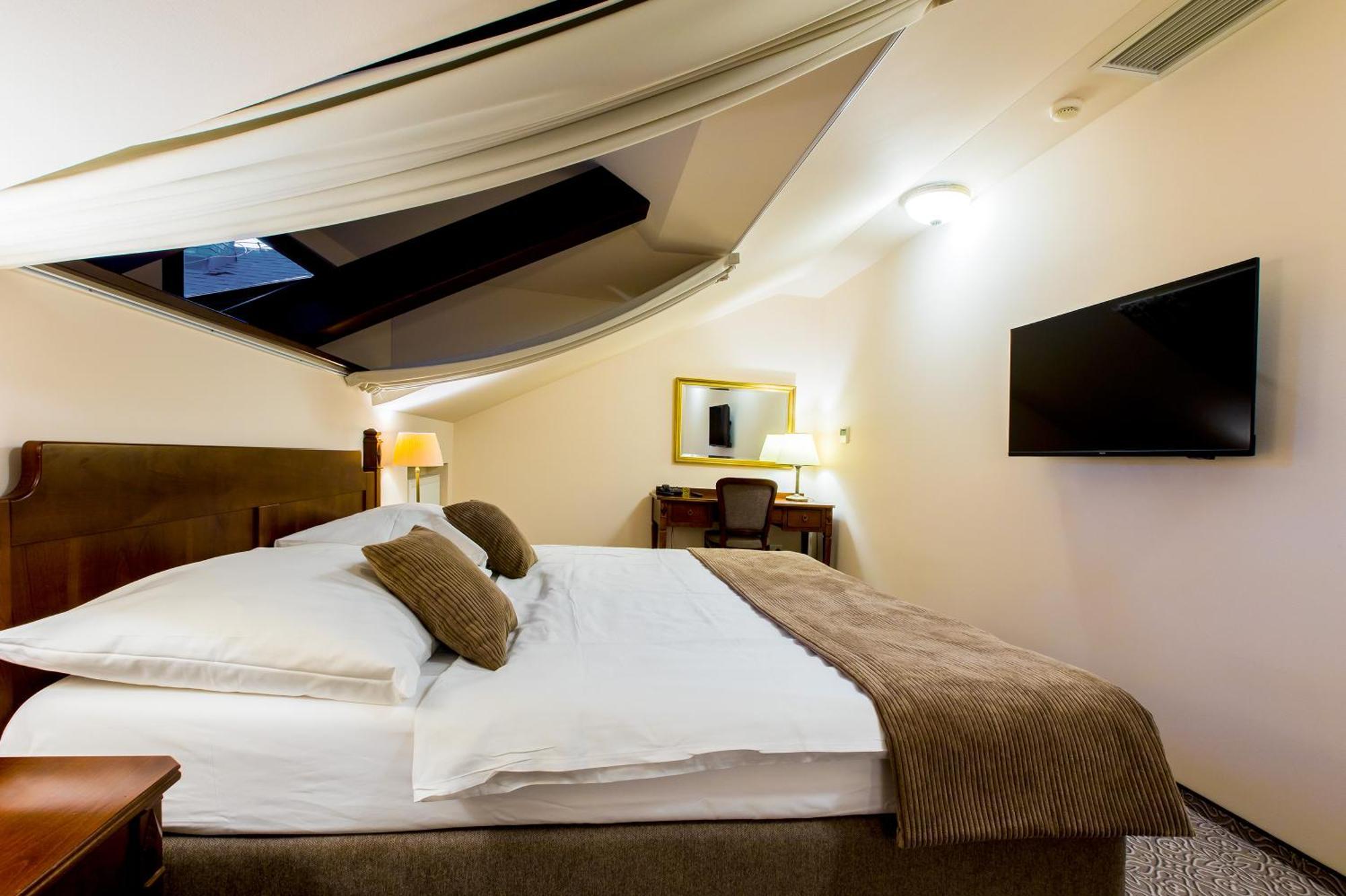 Hotel Bankov Кошице Стая снимка